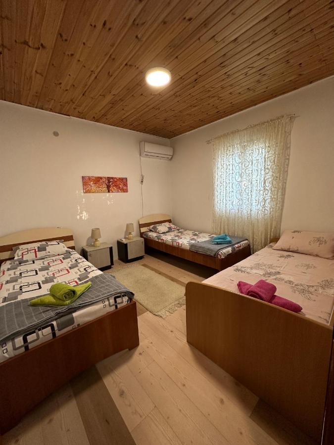 Apartman Vesna Virpazar Luaran gambar